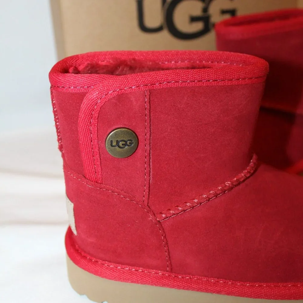 NIB UGG TODDLER JONA CLASSIC SHORT SNAP ACCENT SUEDE SHEARLING LINED‎ BOOTS RED